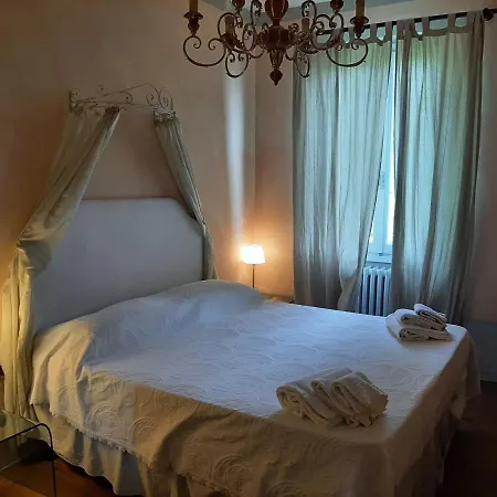 Al Ponte Apartament *
