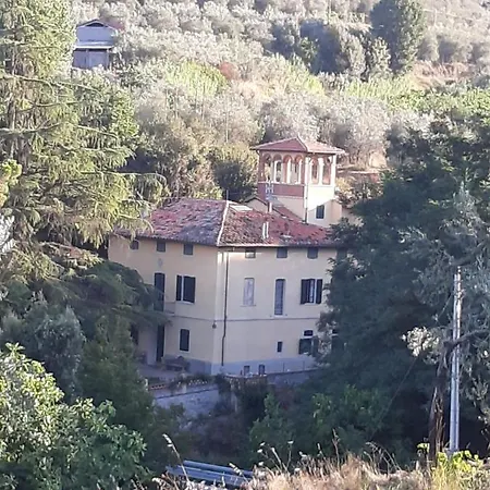 Al Ponte Apartmán Case Malva